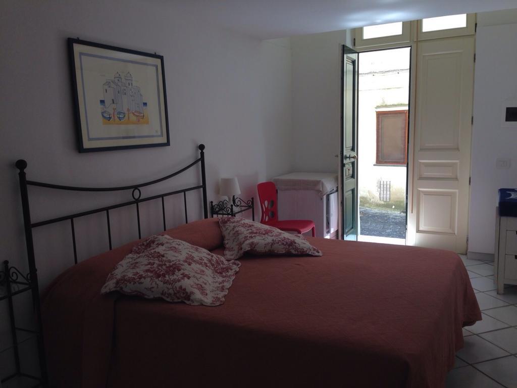 La Casa Di Cirro Apartment Procida Room photo