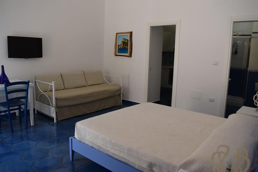 La Casa Di Cirro Apartment Procida Exterior photo